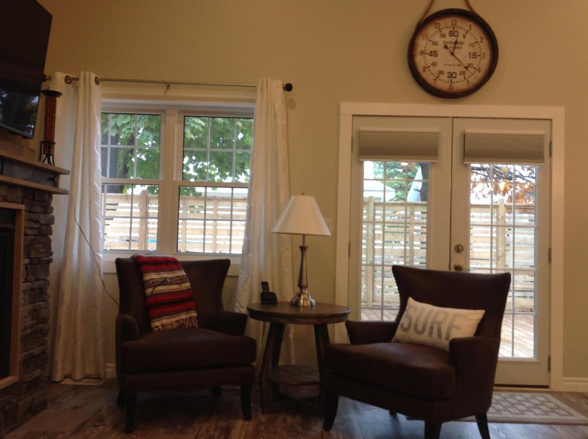 Sandy Cove Cottage Crystal Beach Bagian luar foto