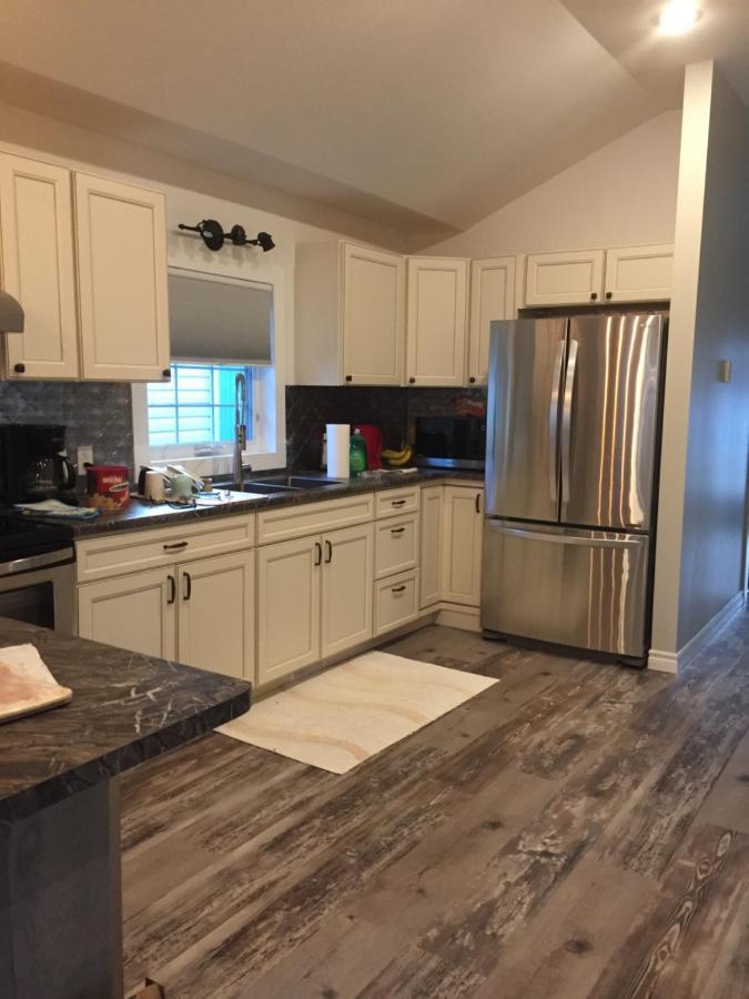 Sandy Cove Cottage Crystal Beach Bagian luar foto